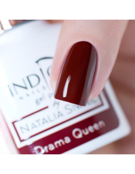 Drama Queen Gel Polish